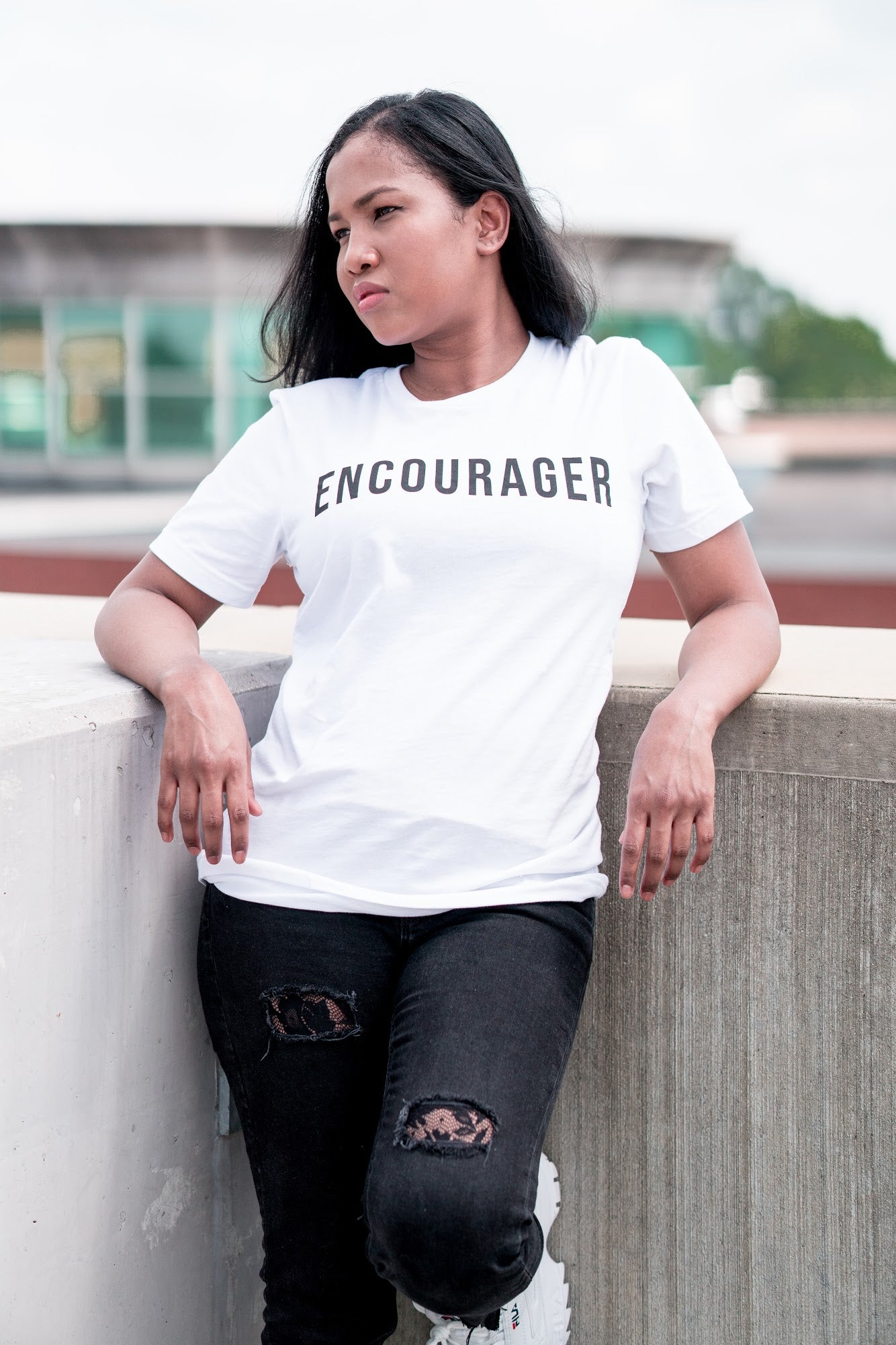 WHITE ENCOURAGER TEE